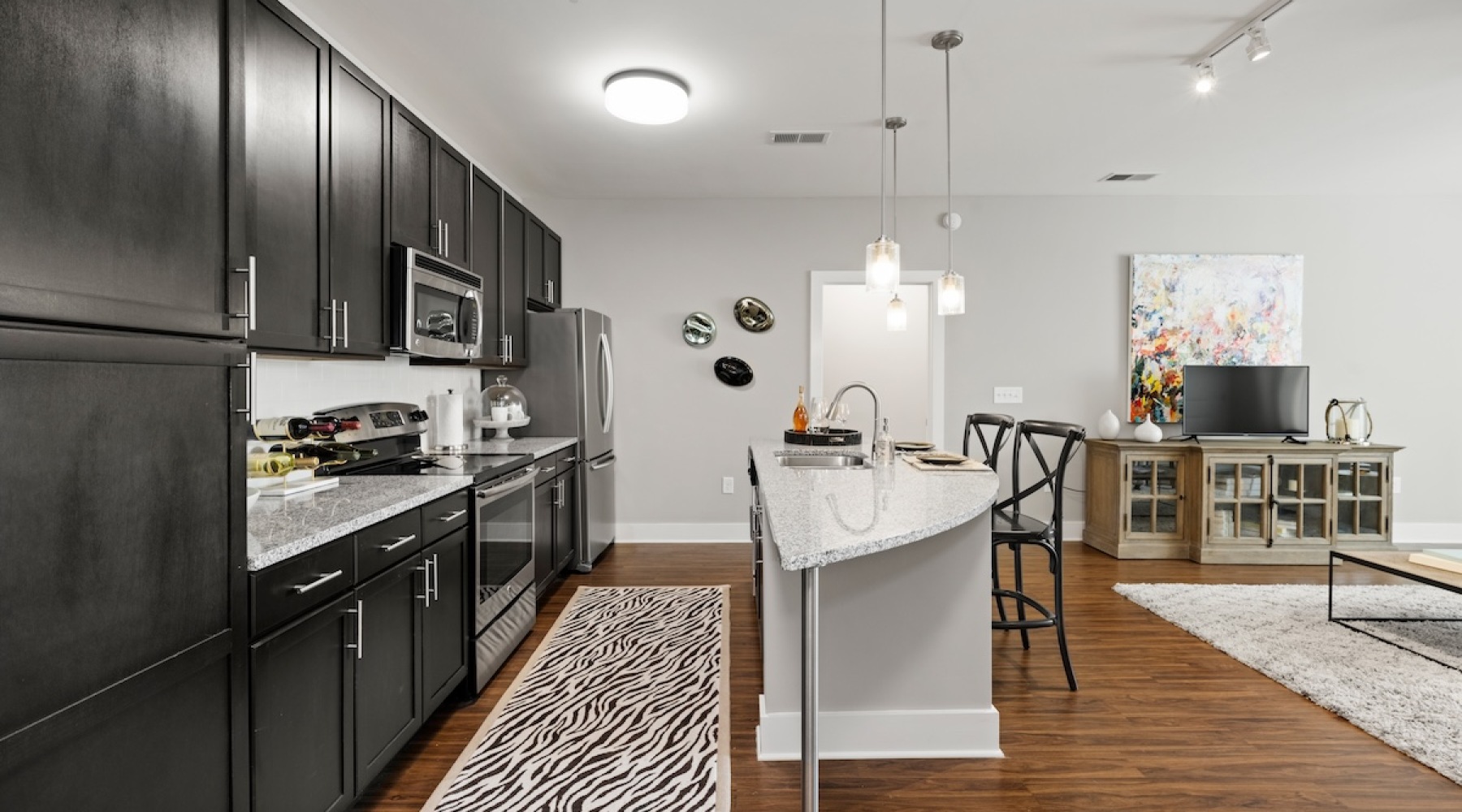 View our Luxurious Interiors  View our Luxurious Interiors