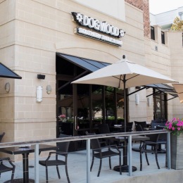 Featuring @dogwoodclt, conveniently located next to our Latham Building. They offer some of the best burgers in town! #lennox #southpark #home #charlotte #clt #apartmentlife Instagram post from @lennoxsouthpark on May 18, 2021 10:08:27am